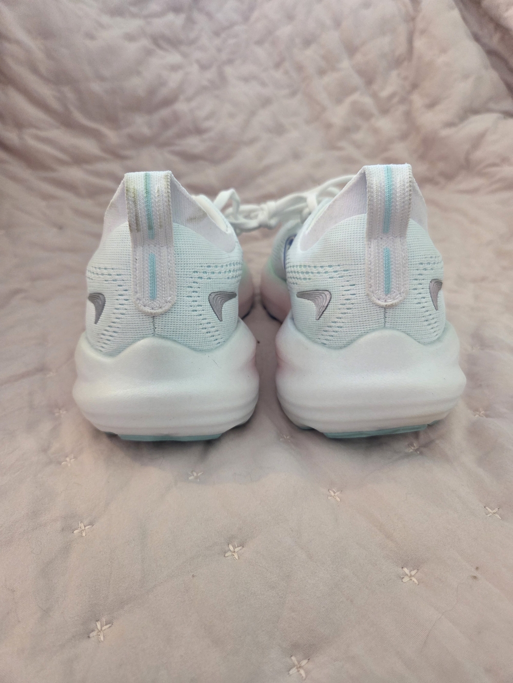 Women's Brooks Glycerin 22 Running Shoes - Picture 2 of 4
